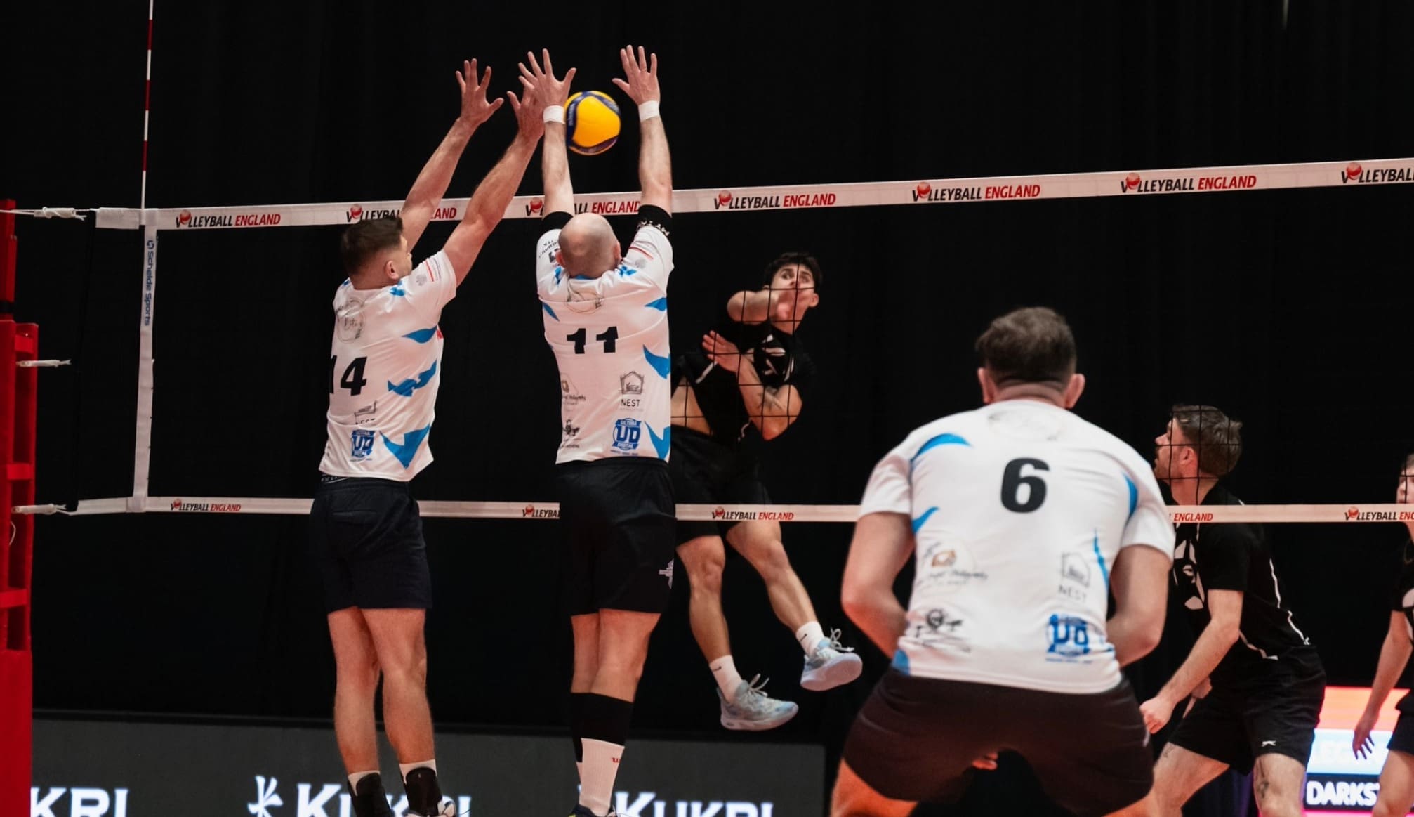 ROBERT ANDREW PROUDLY SPONSORS LEGENDS VOLLEYBALL CLUB - Robert Andrew Low-Carb Sourdough